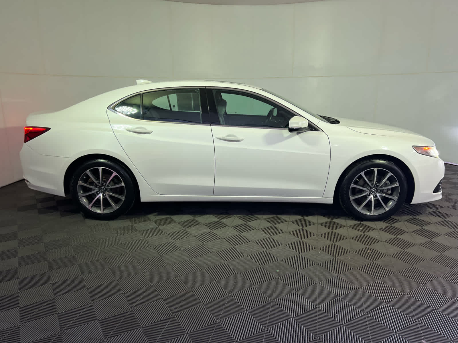 2016 Acura TLX V6 Advance