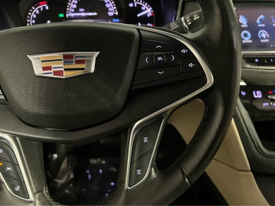 2017 Cadillac XT5 Luxury AWD