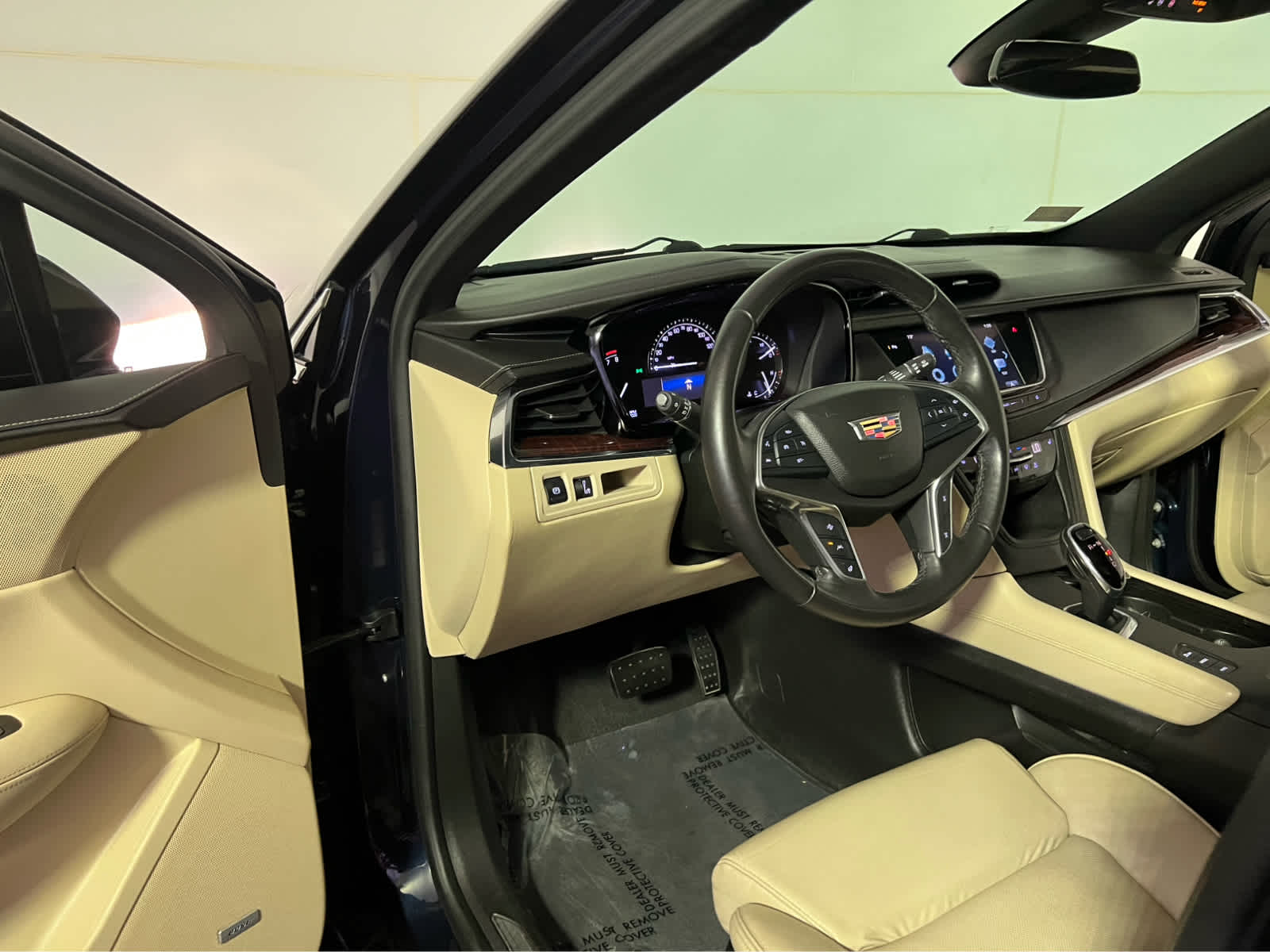 2017 Cadillac XT5 Luxury AWD