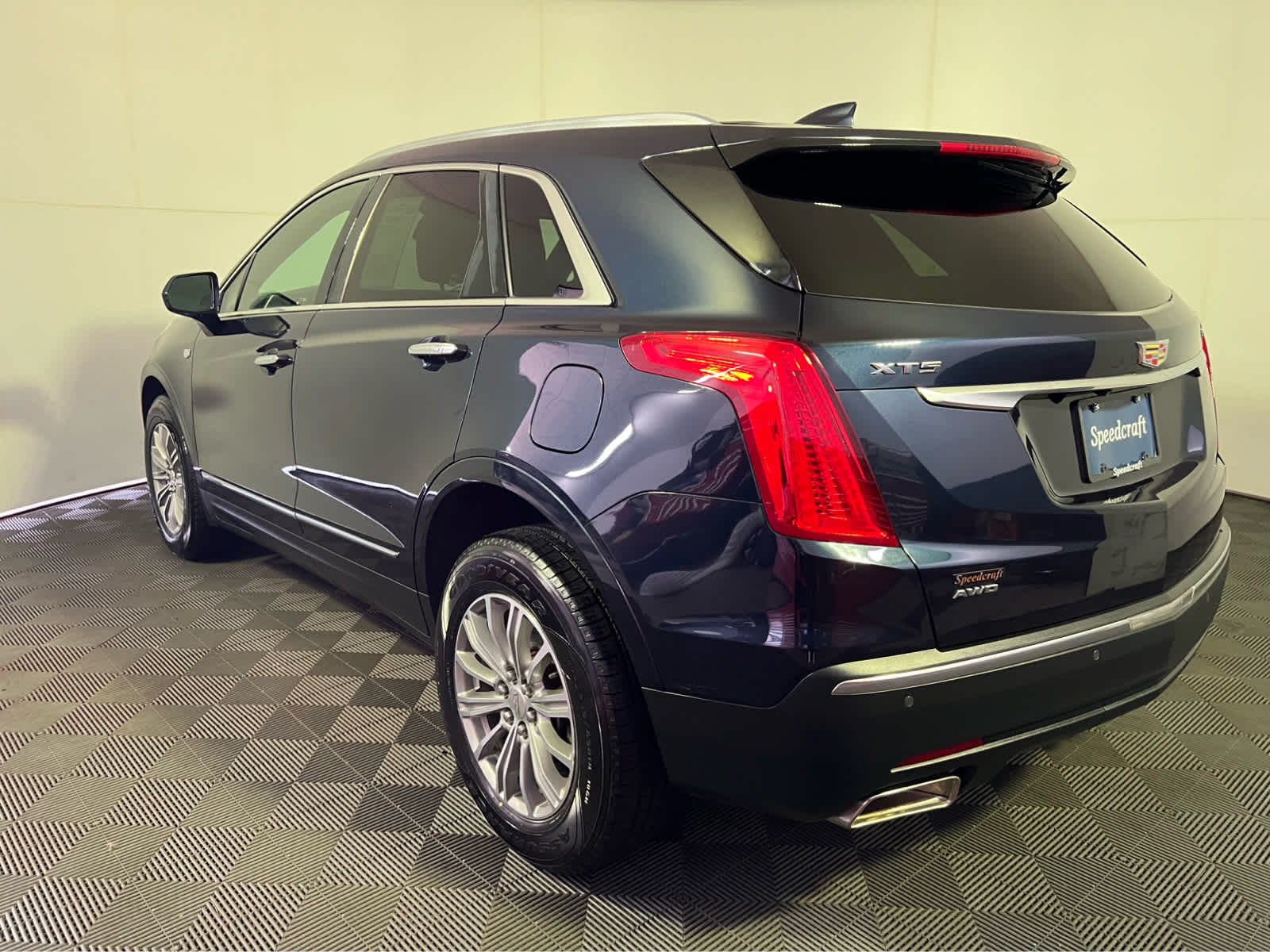 2017 Cadillac XT5 Luxury AWD