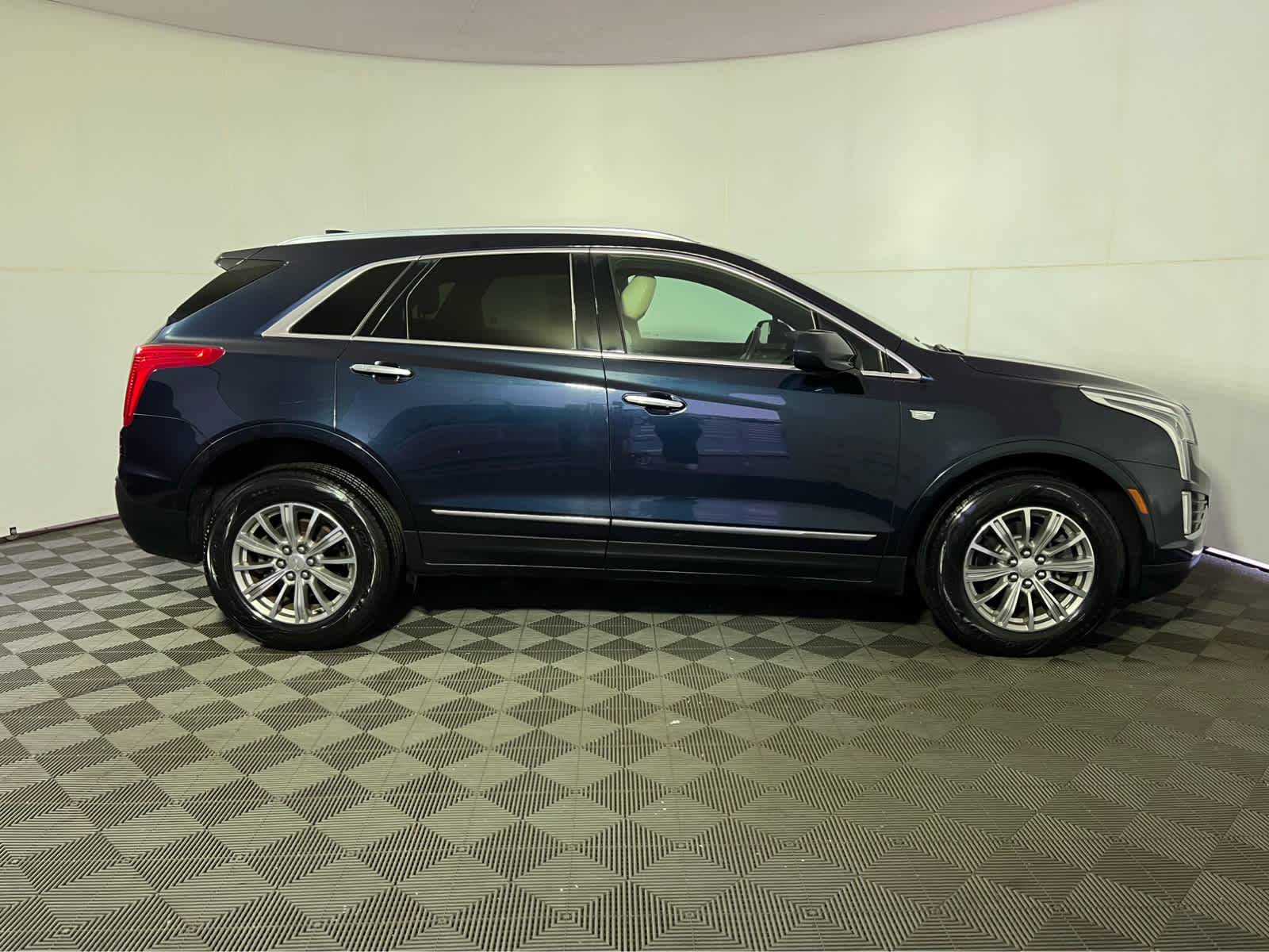 2017 Cadillac XT5 Luxury AWD