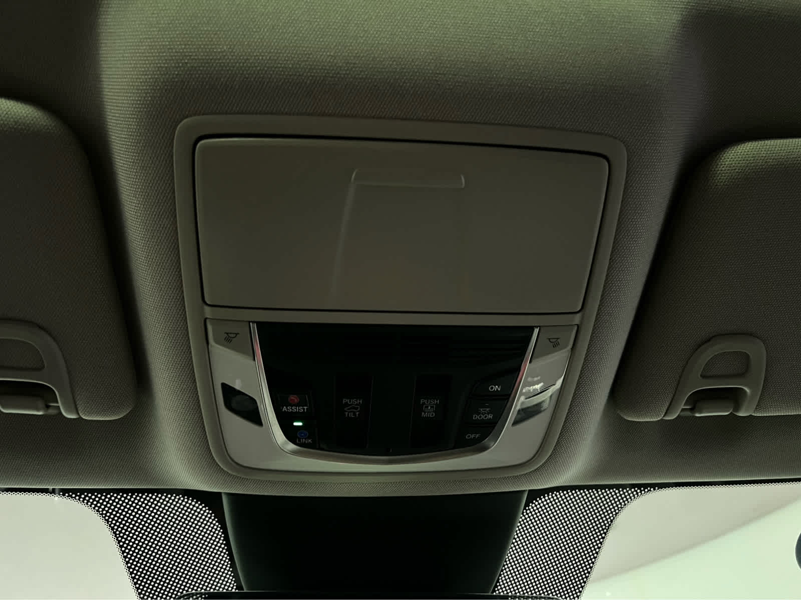 2024 Acura MDX SH-AWD TECH