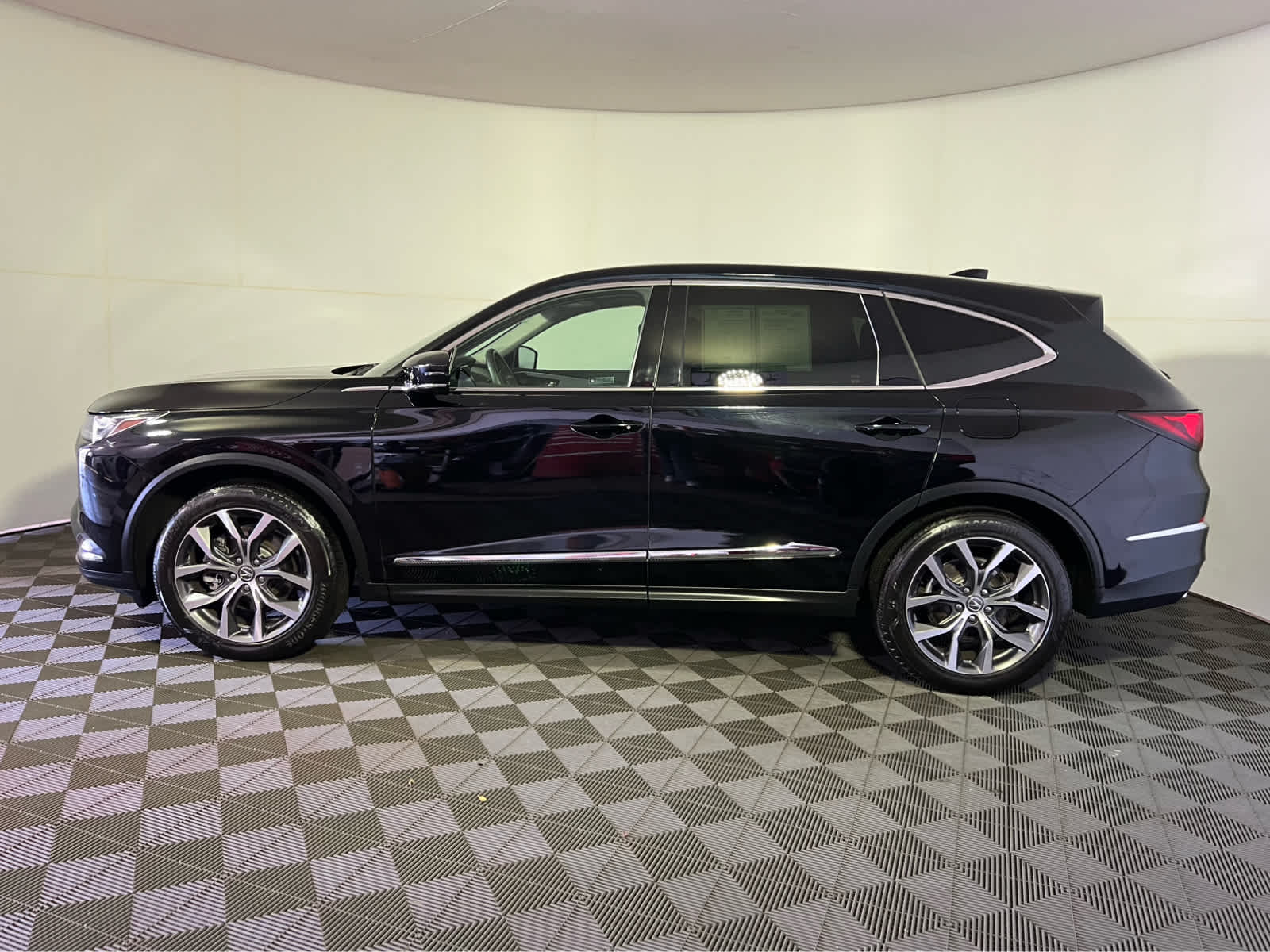 2024 Acura MDX SH-AWD TECH