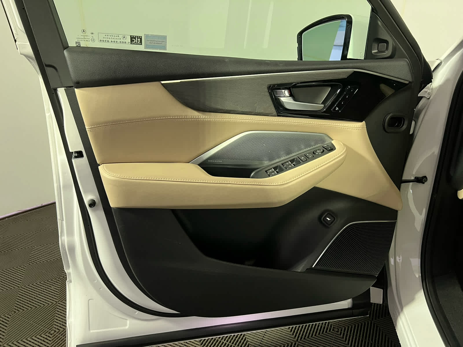 2026 Acura MDX SH-AWD with Advance Package