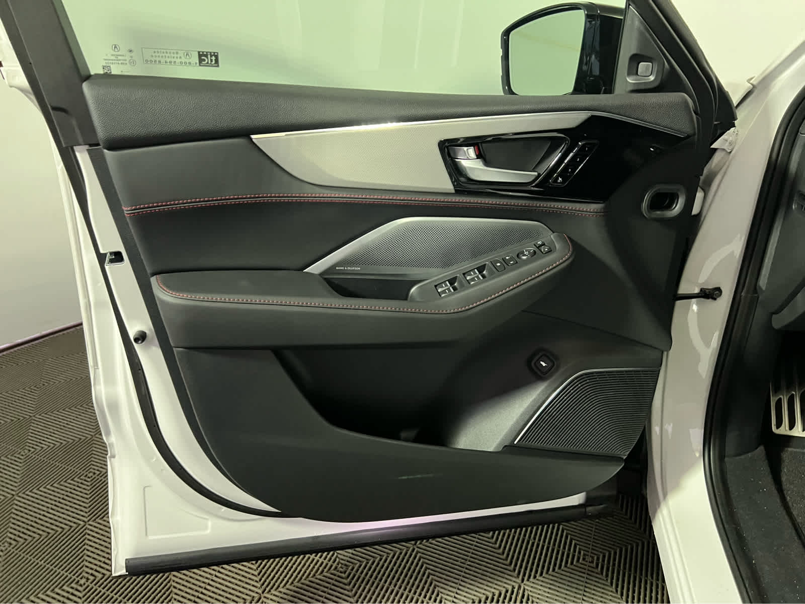 2026 Acura MDX SH-AWD A-Spec with Advance Package