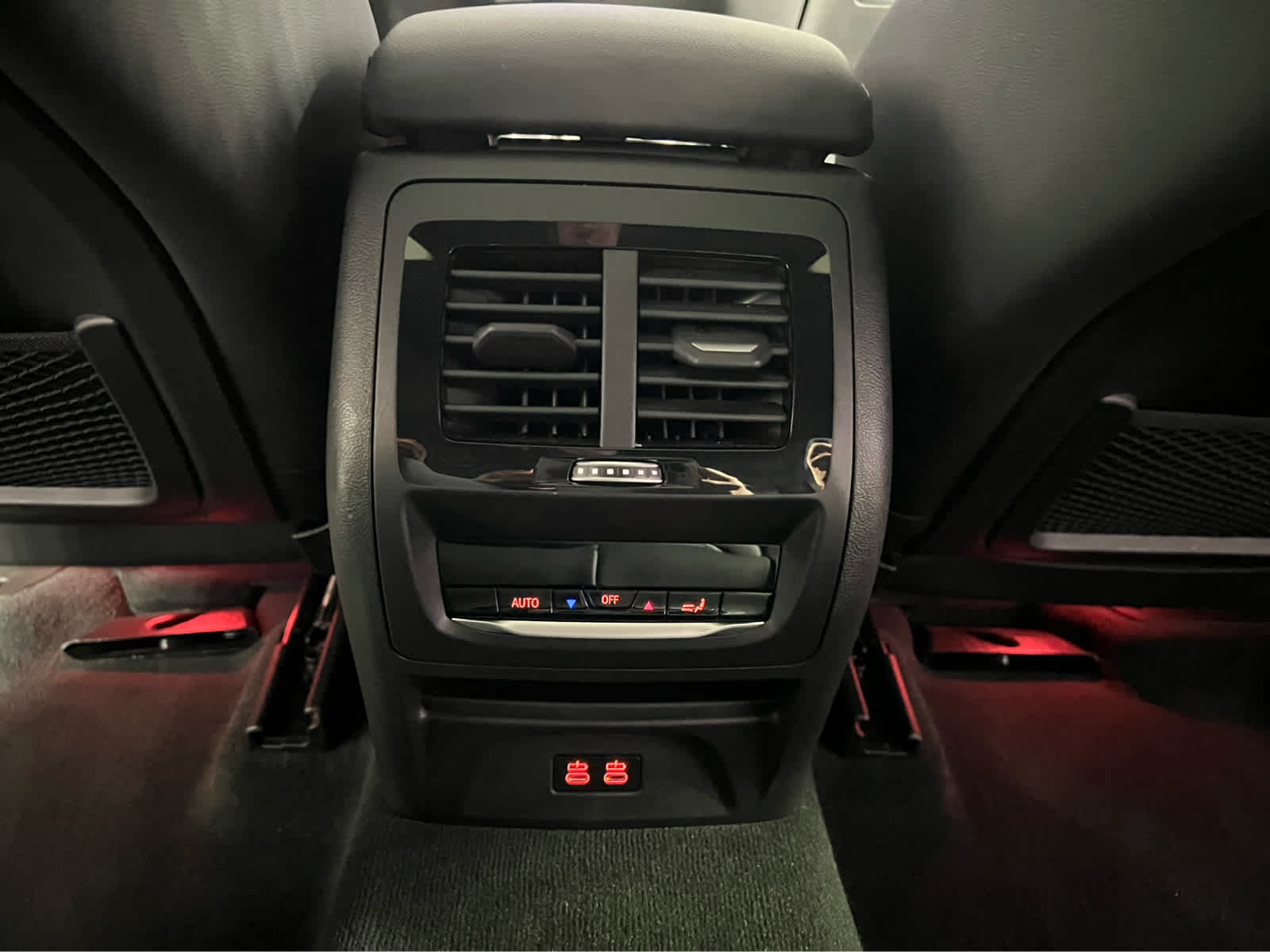 2025 BMW X4 xDrive30i xDrive30i