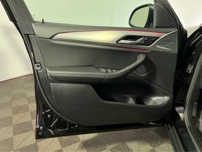 2025 BMW X4 xDrive30i xDrive30i