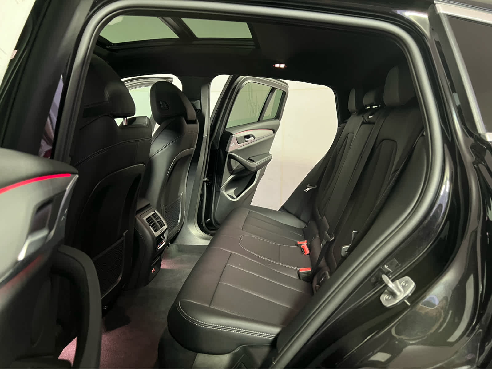 2025 BMW X4 xDrive30i xDrive30i