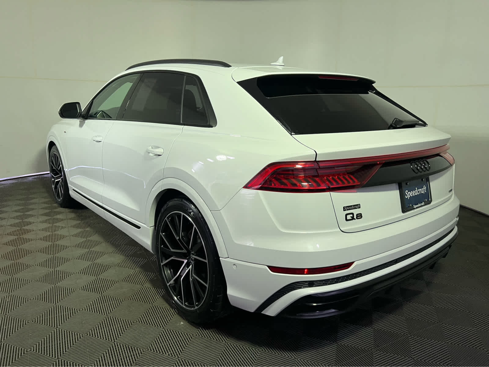2023 Audi Q8 Prestige
