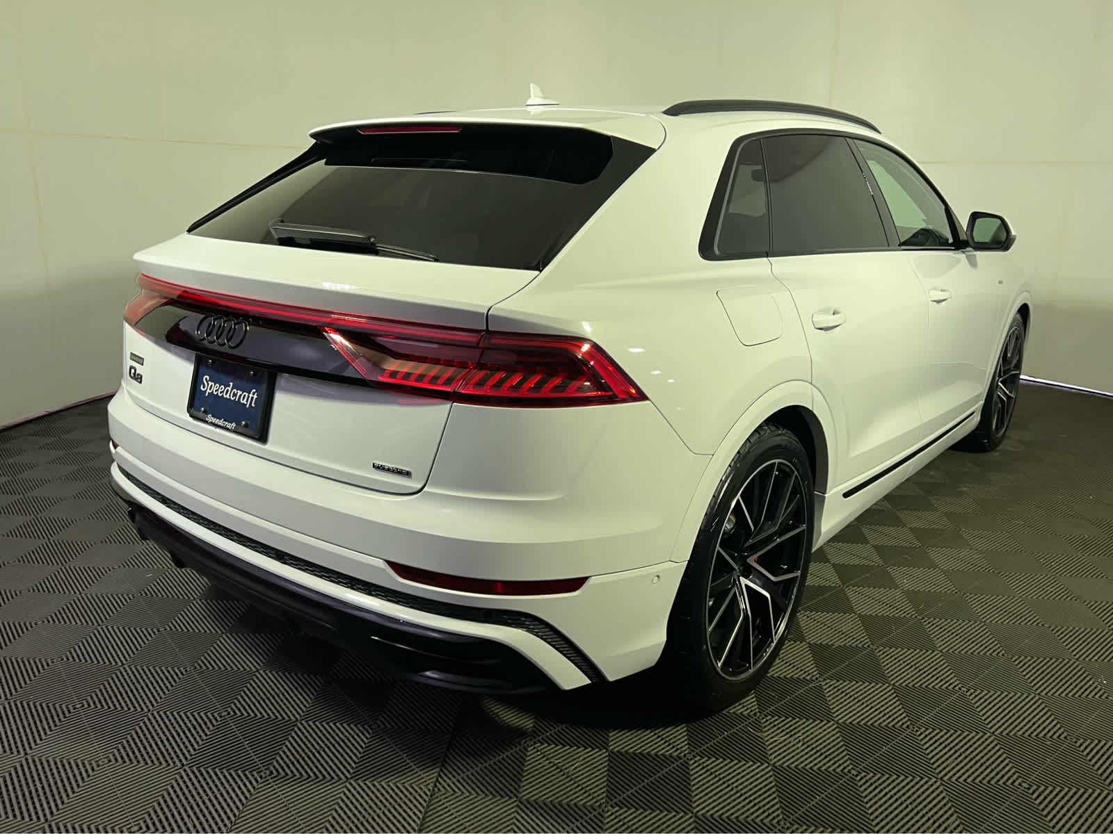 2023 Audi Q8 Prestige