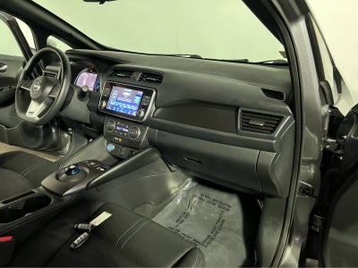 2023 Nissan LEAF S