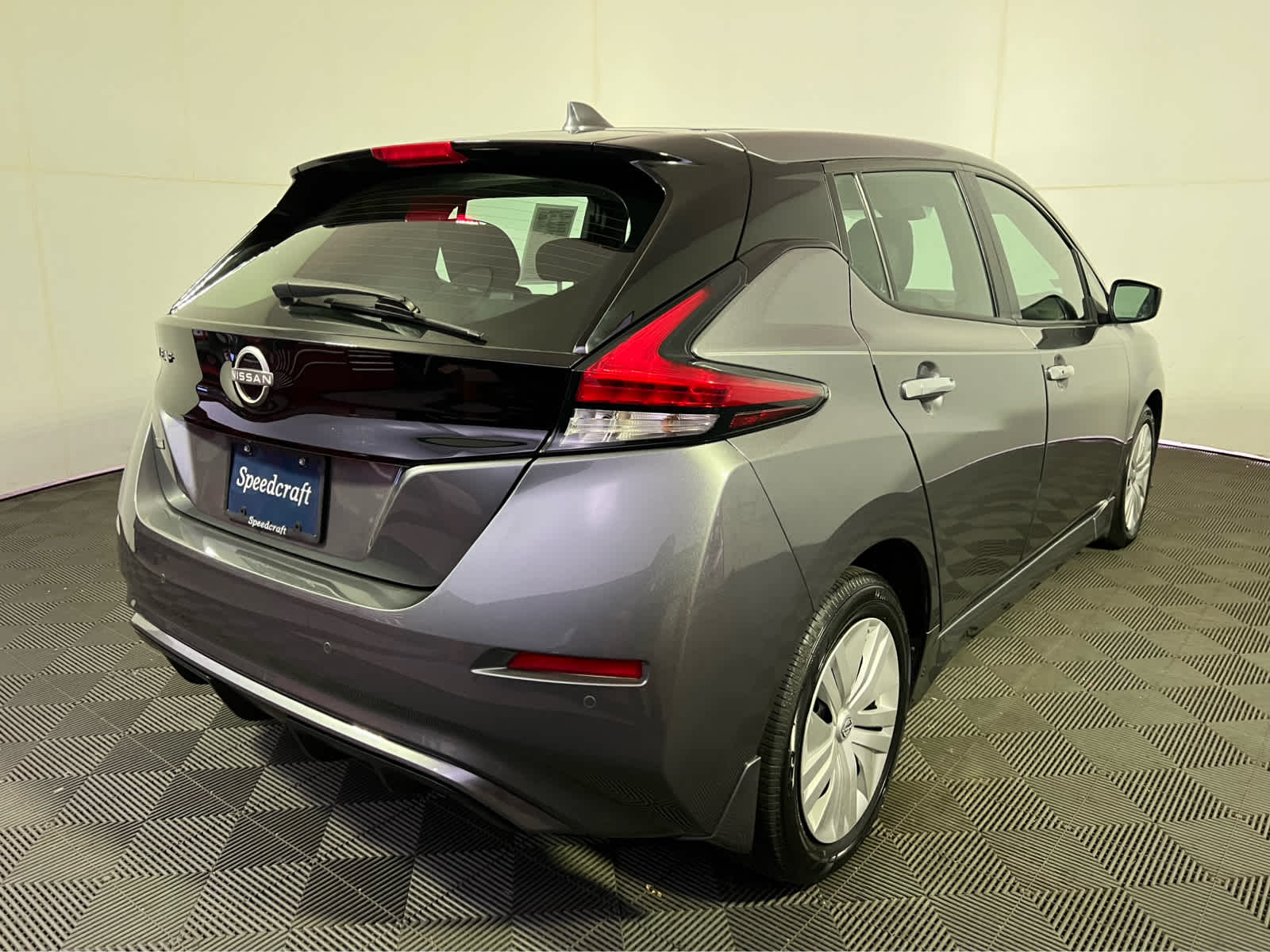 2023 Nissan LEAF S