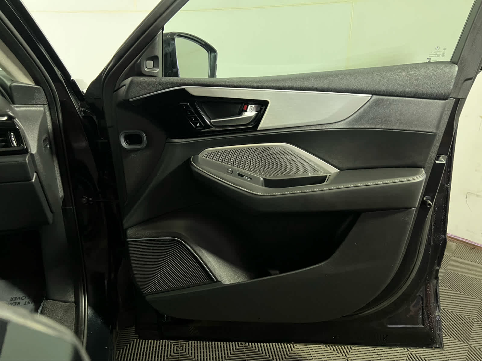 2024 Acura MDX w/Technology Package