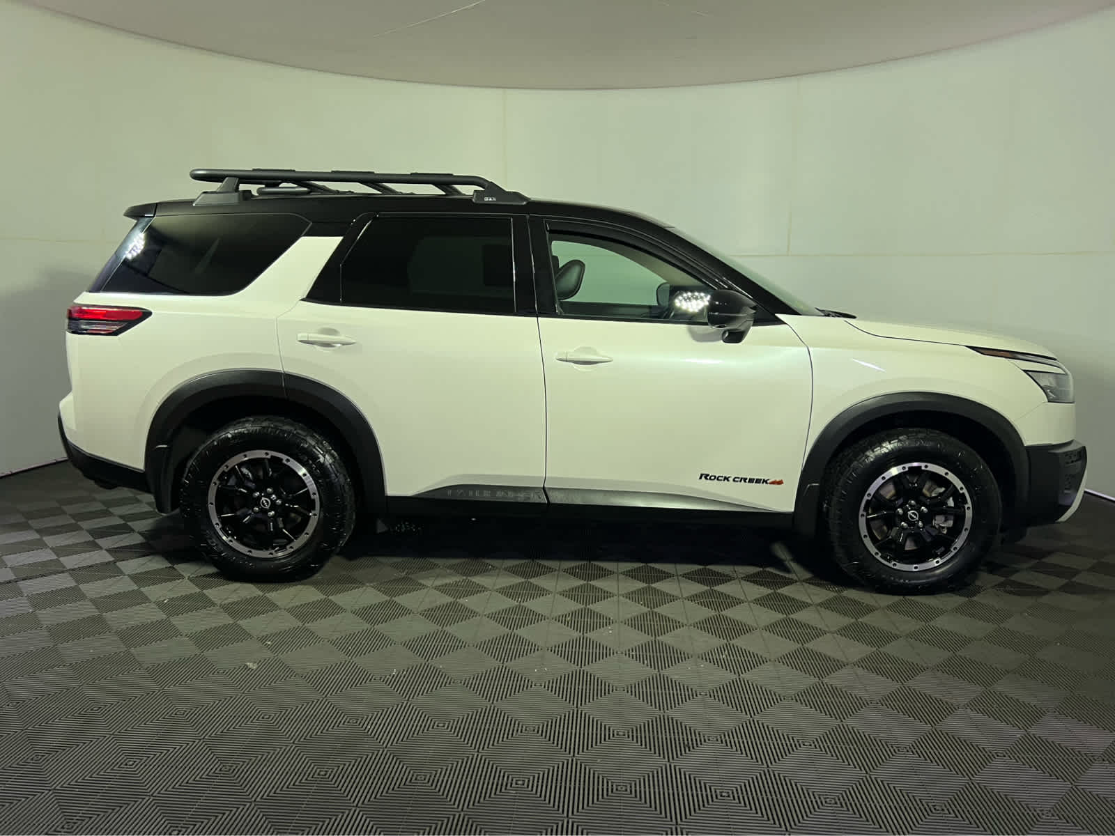 2024 Nissan Pathfinder Rock Creek®