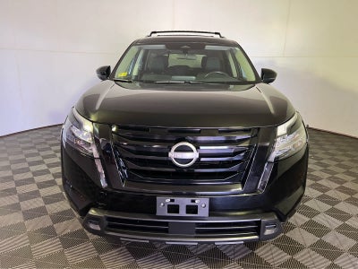 2023 Nissan Pathfinder SV