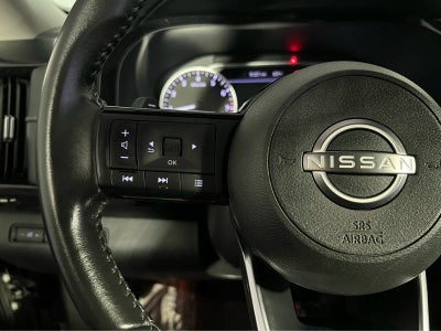 2023 Nissan Pathfinder SV