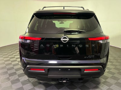 2023 Nissan Pathfinder SV