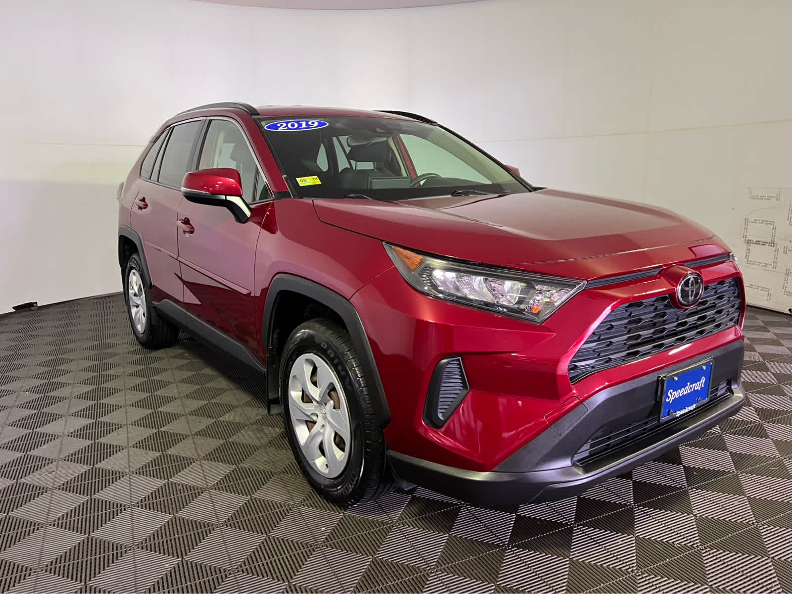 2019 Toyota RAV4 LE