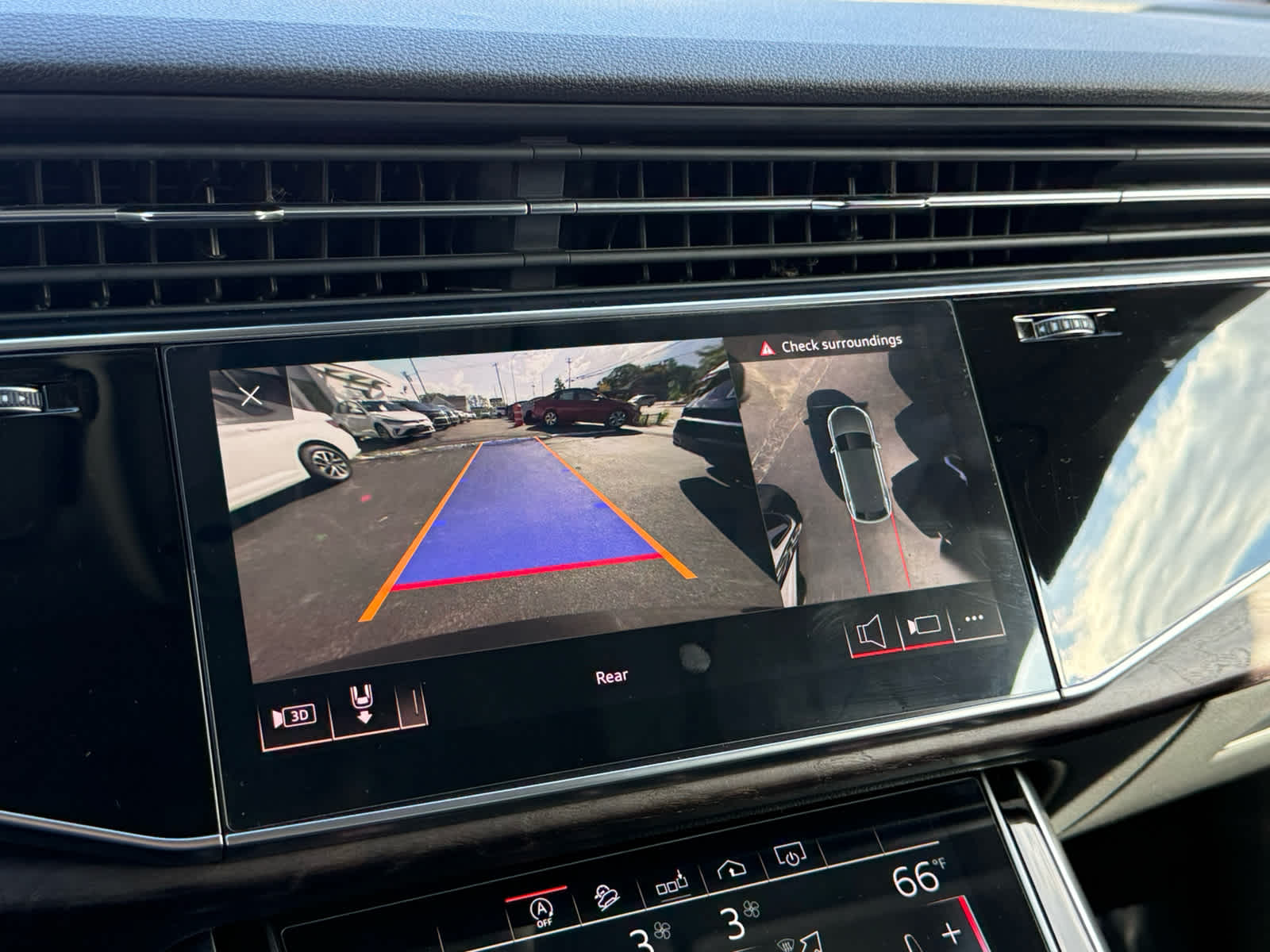 2020 Audi Q8 Premium Plus